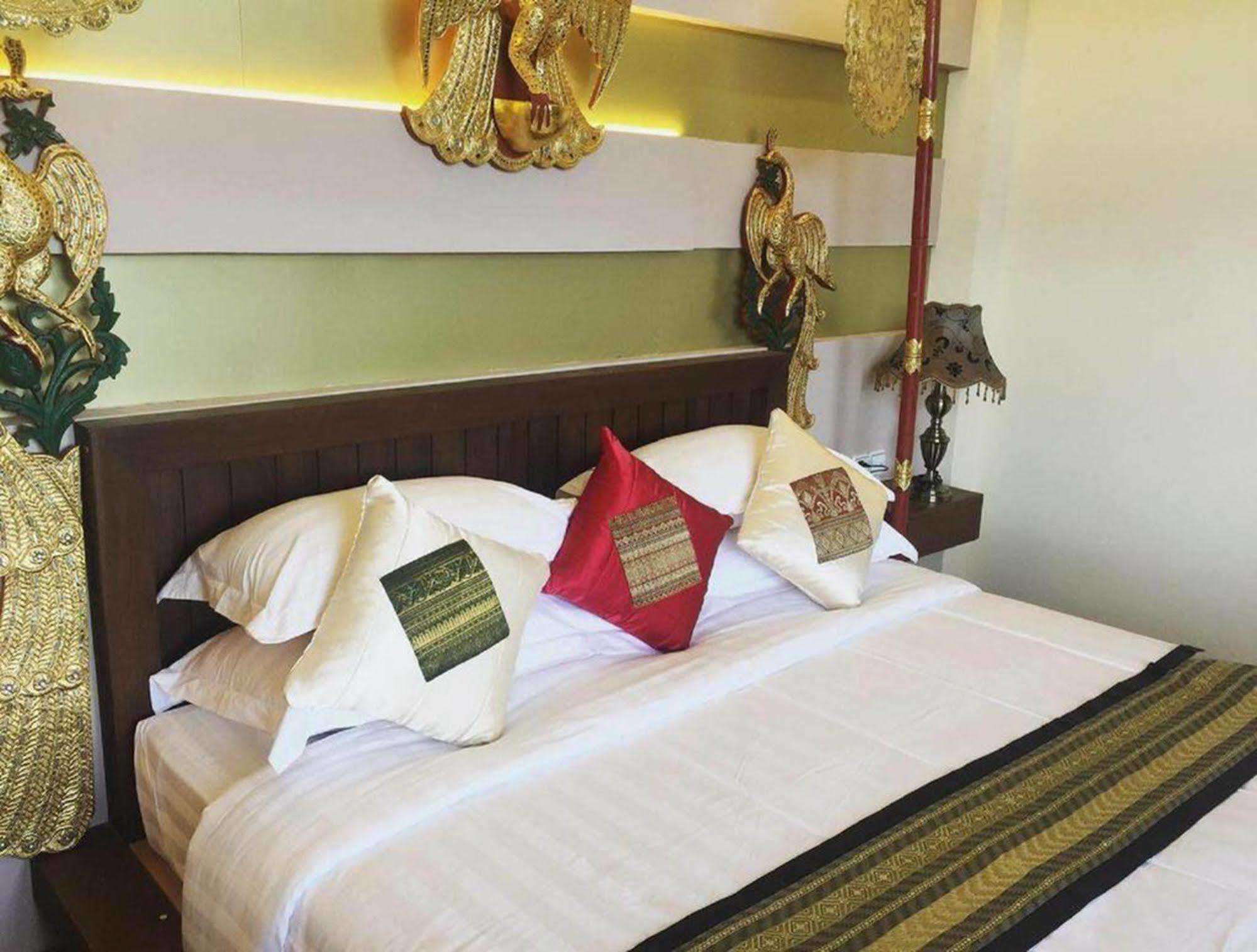 Thousand Island Inle Hotel
