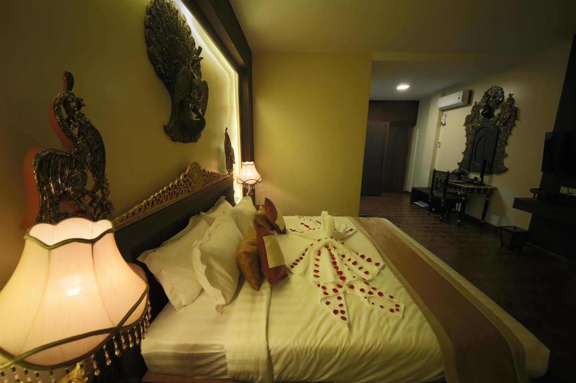 Hotel Thousand Island Inle 3*