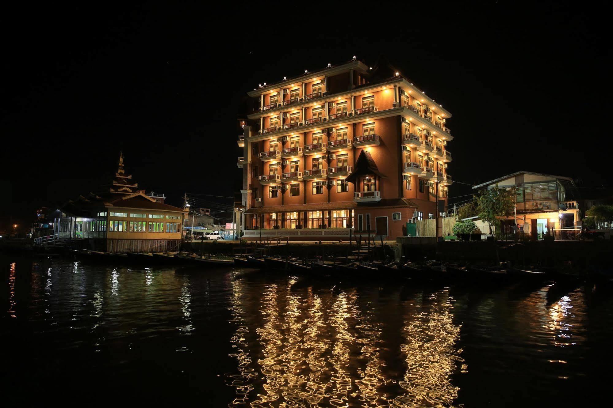 Thousand Island Inle Hotel